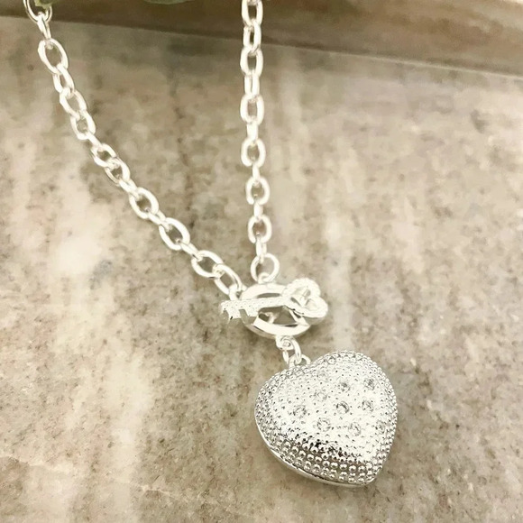 925 Sterling Silver Chunky Heart Necklace Heart and Key Toggle Chain Necklace - Picture 2 of 6